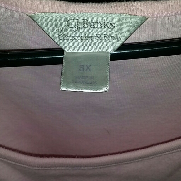 Holiday tee - Picture 2 of 3